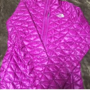 The North Face light weight jacket